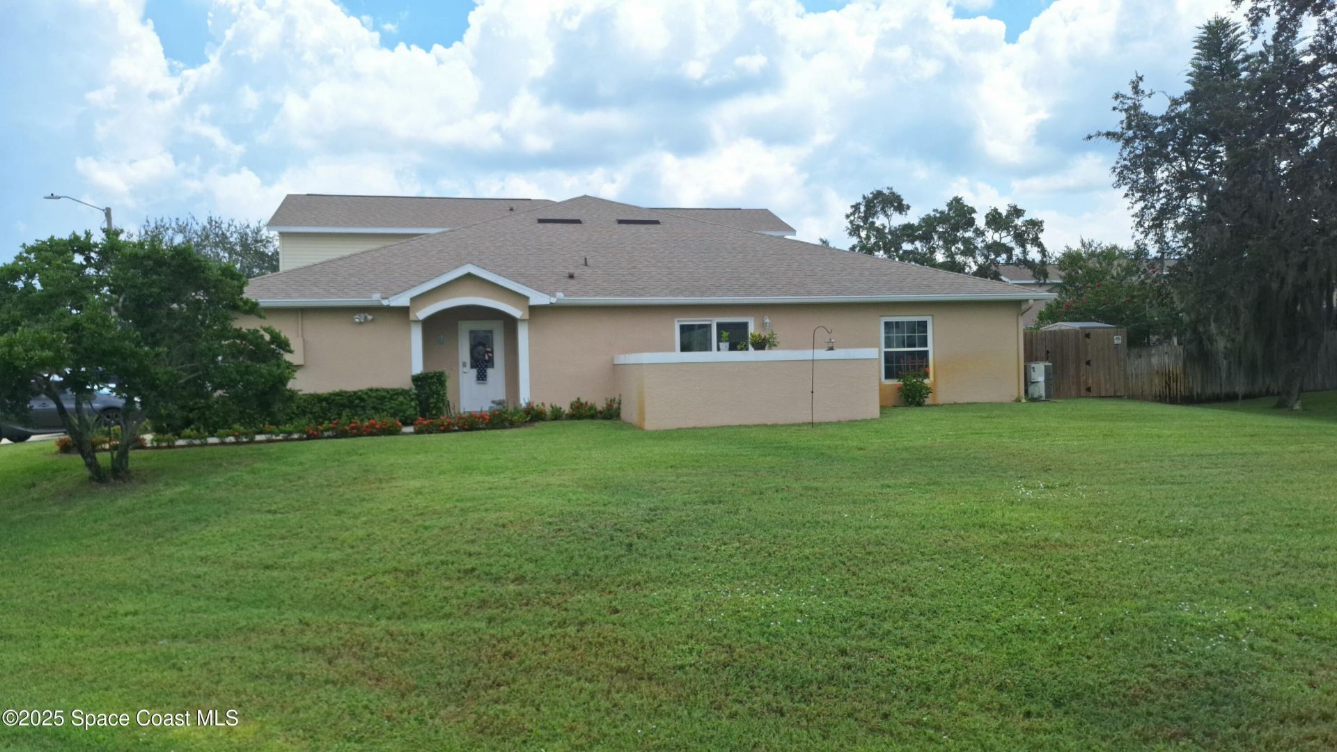 511 L M Davey Lane , Titusville, FL 32780 Photo