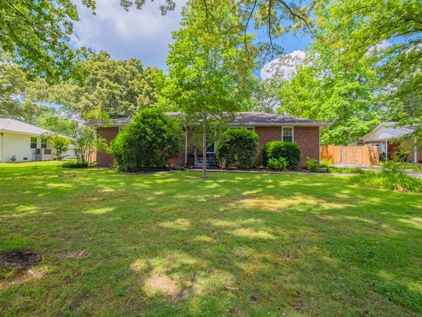207 Westwood Dr , Tullahoma, TN 37388