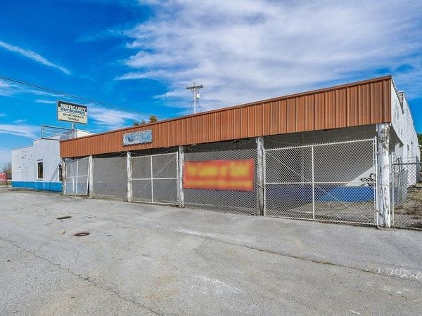 1470 S Jefferson Ave , Cookeville, TN 38506