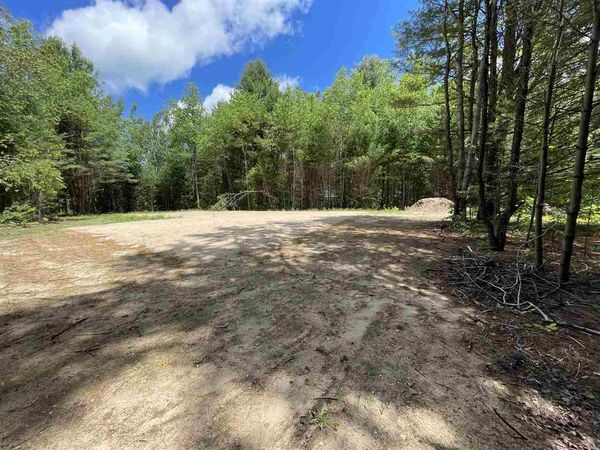 721 Franklin Estate Dr, Petoskey, MI 49770