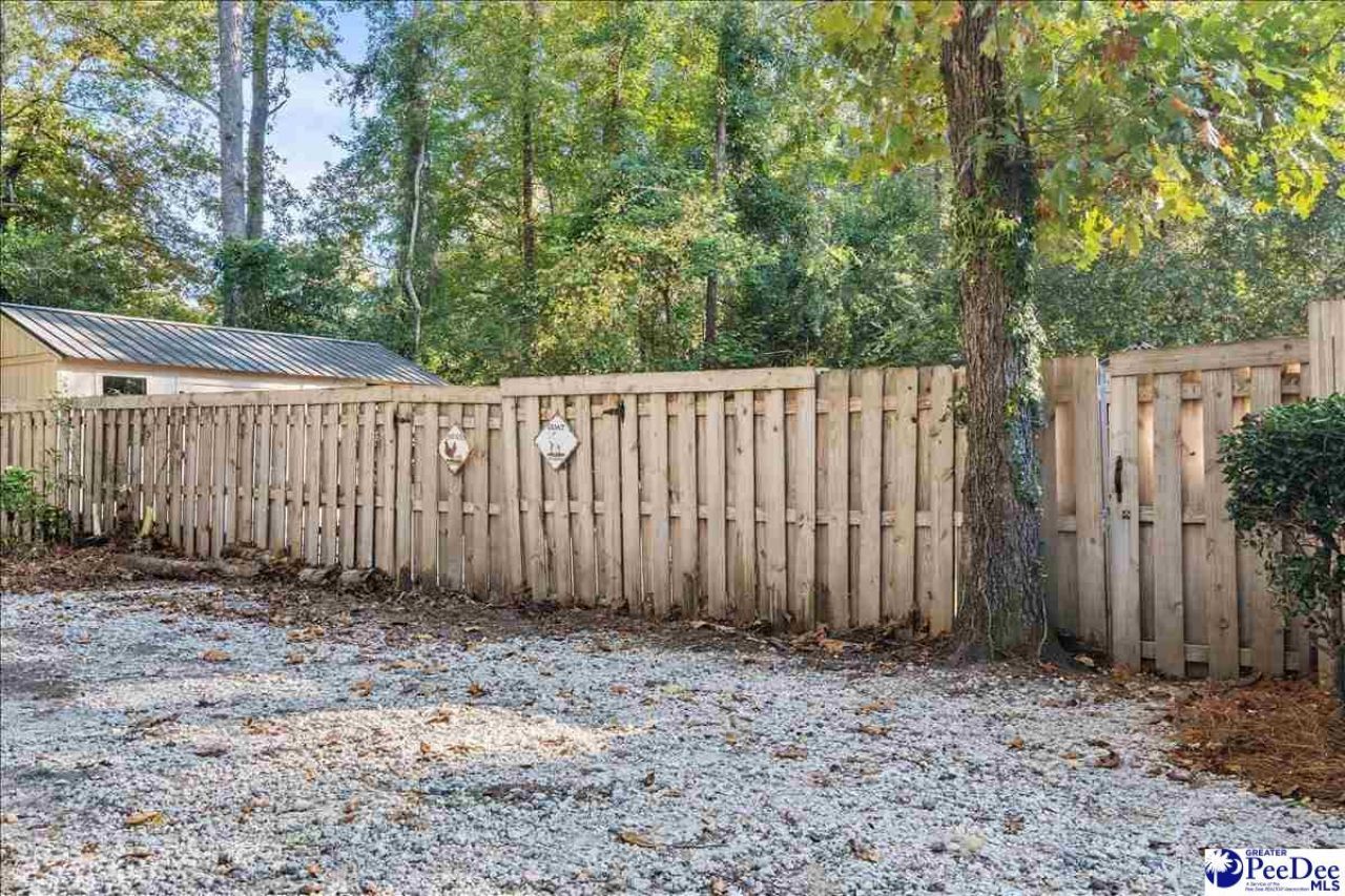 1914 Deerwood Place Photo 50