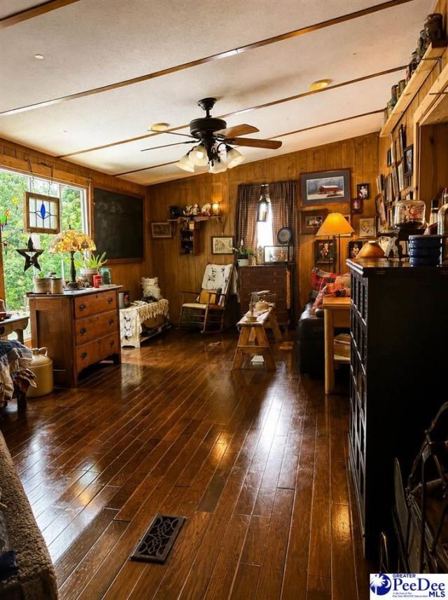 106 Cold Dr Photo 7