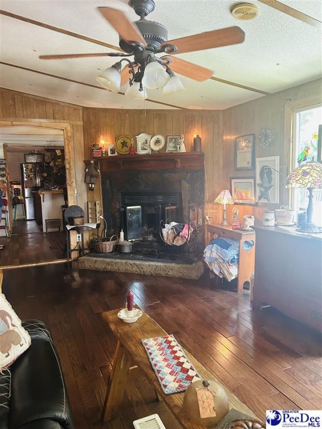 106 Cold Dr Photo 8