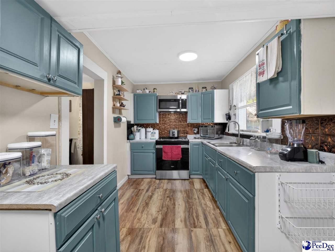 224 Godfrey Street Photo 15