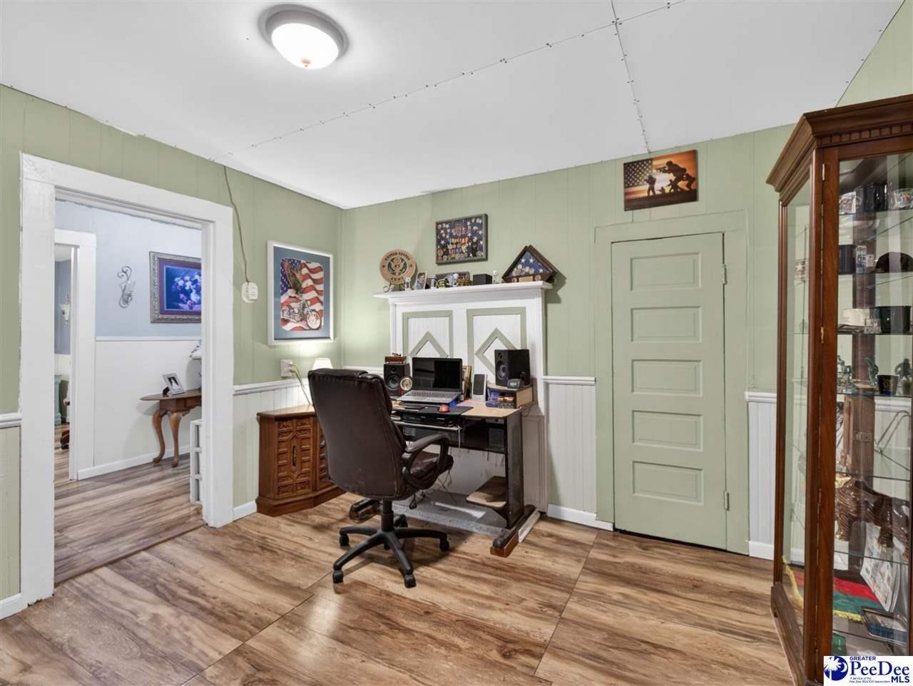 224 Godfrey Street Photo 16