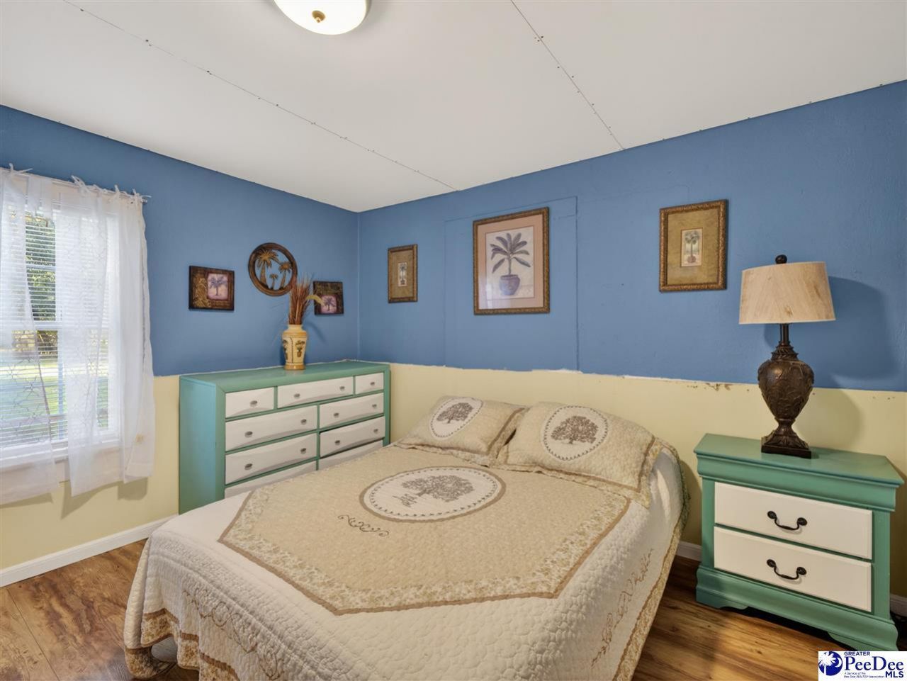 224 Godfrey Street Photo 17