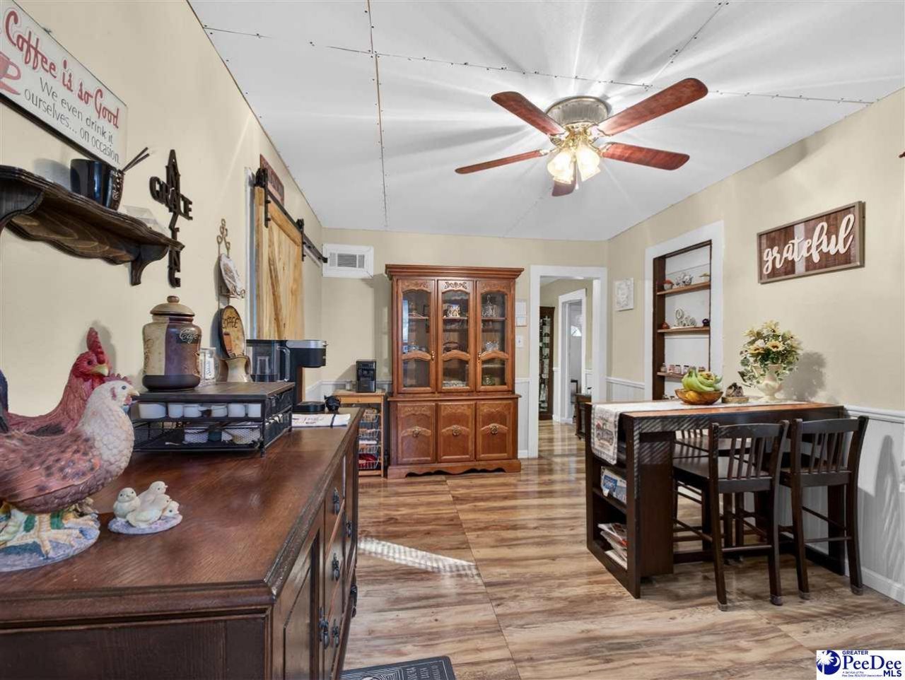 224 Godfrey Street Photo 9