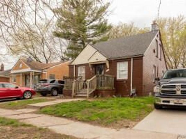 7267 Mettetal Street, Detroit, MI 48228