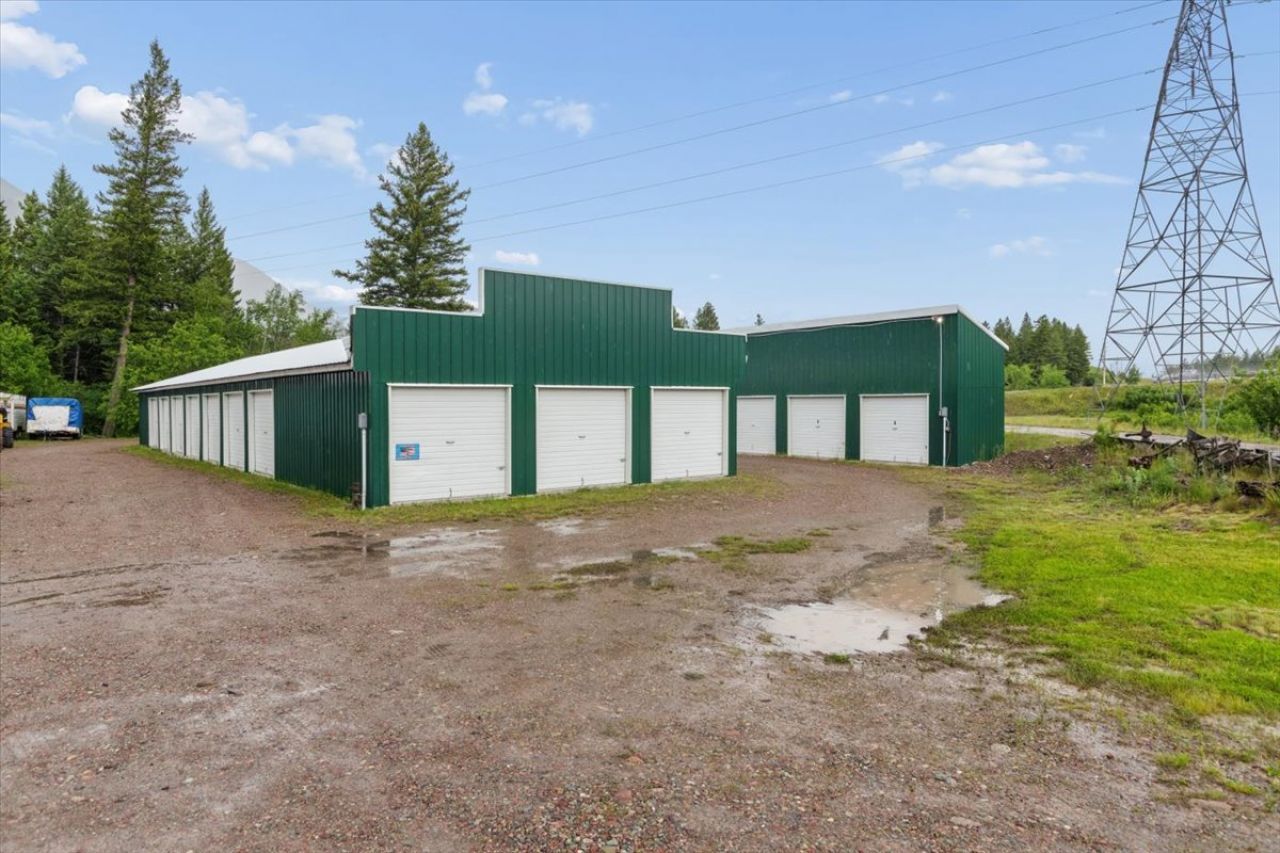 7585 Us Highway 2 E, Columbia Falls, MT 59912 Main Photo