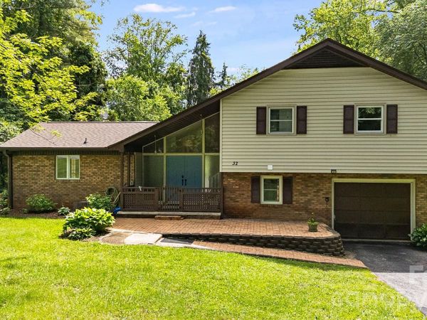 32 Mayfair Drive , Candler, NC 28715