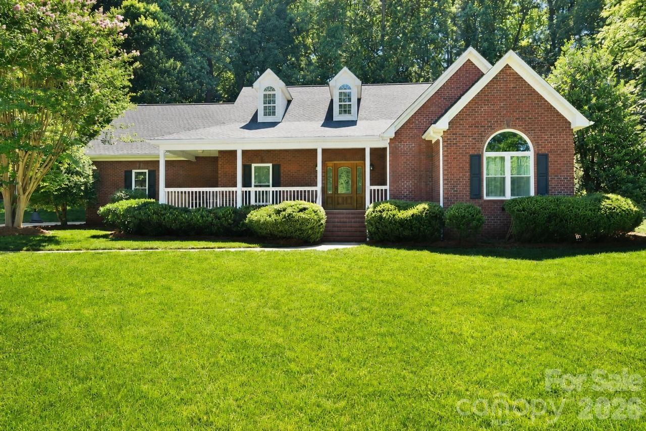 10846 Tyler Brook Lane, Charlotte, NC 28227 Main Photo