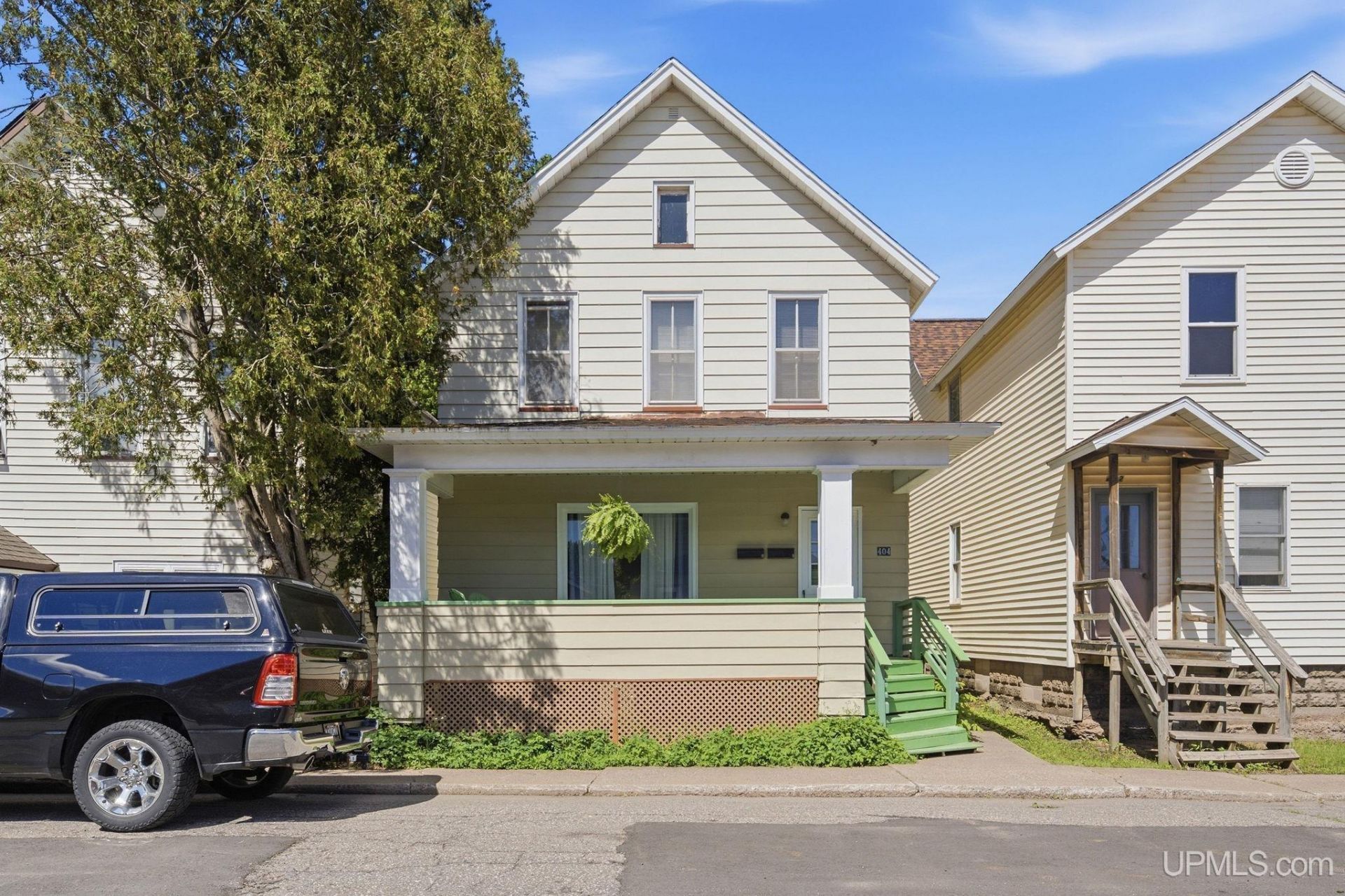 404 S 3rd Street, Ishpeming, MI 49849 Main Photo