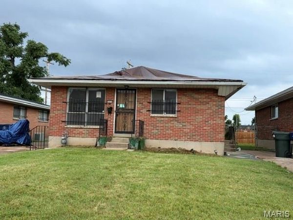 4454 San Francisco Avenue , St Louis, MO 63115