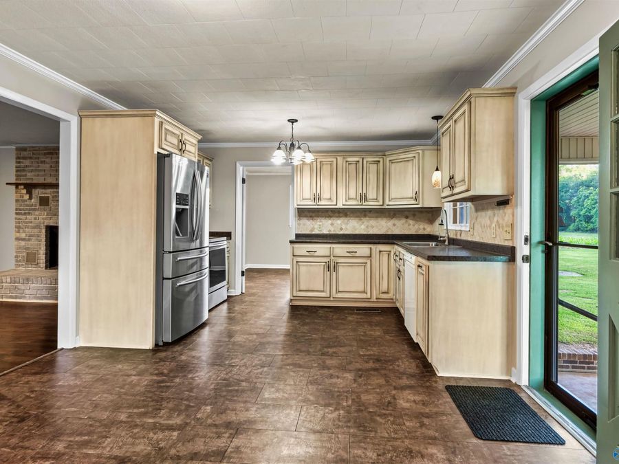 Property Image 38