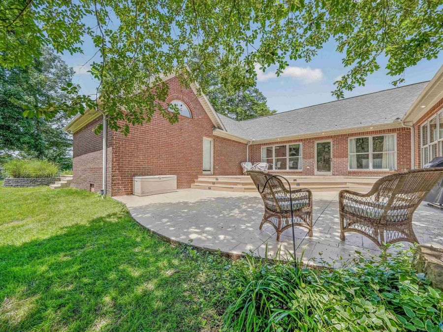 Property Image 44