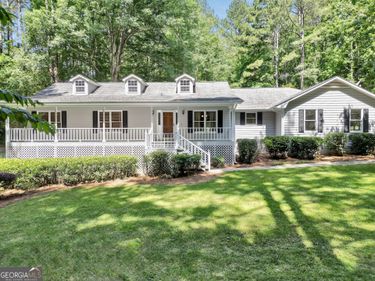 381 WYLDEWOODE Drive, Mcdonough, GA 30253