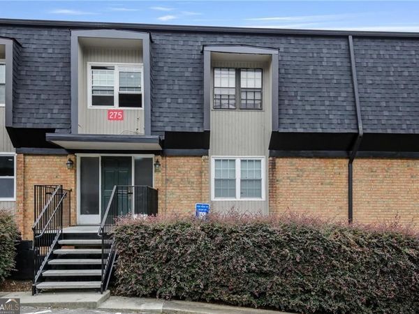 275 Winding River Road, Unit C, Atlanta, GA 30350