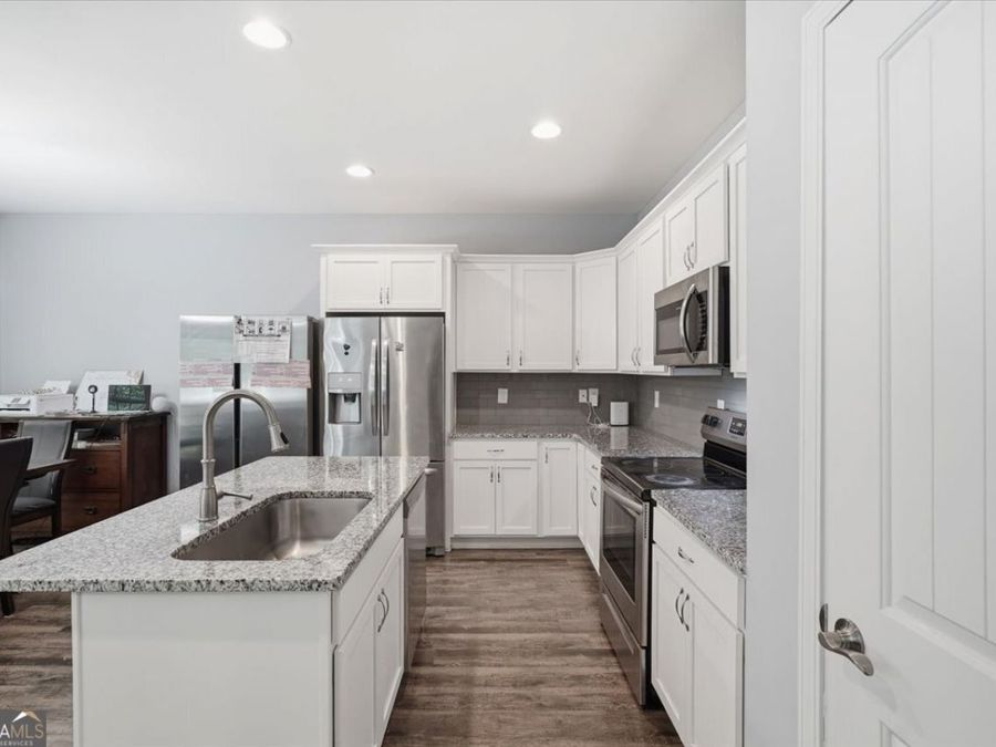Property Image 16
