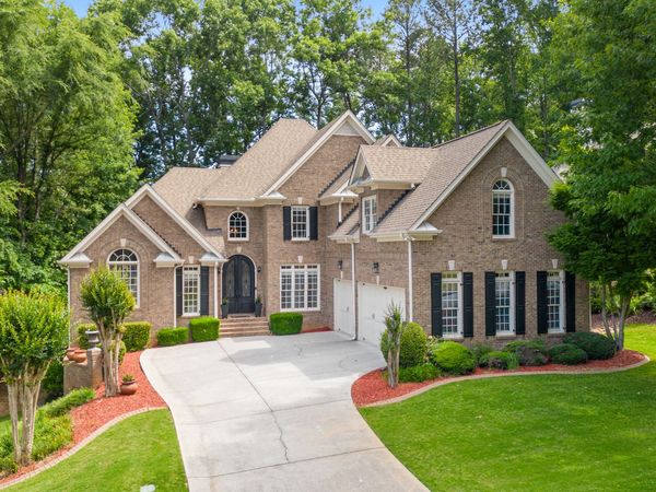 741 E Shore Drive, Canton, GA 30114