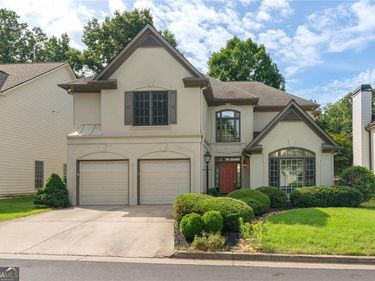 1983 Wellesley Trace, Dunwoody, GA 30338