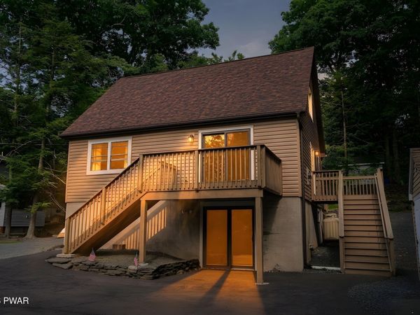 1024 Sundew Road, Lake Ariel, PA 18436