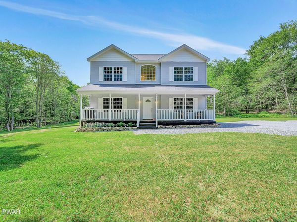 74 Nevin Road , Newfoundland, PA 18445