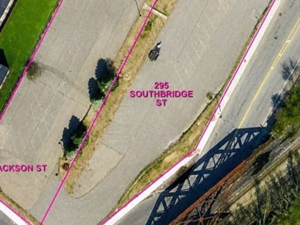 295 Southbridge St, Worcester, MA 01608