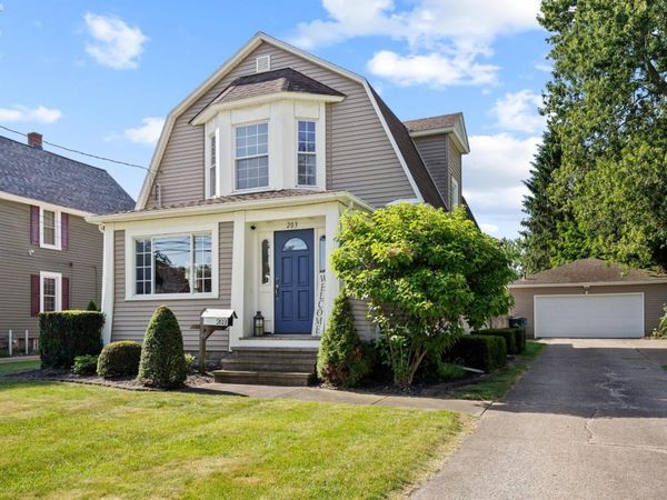 203 E. Main St., South Amherst, OH 44001
