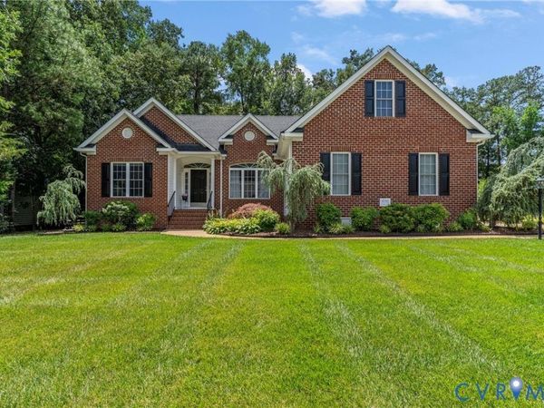 8733 Hughesland Road , Mechanicsville, VA 23116