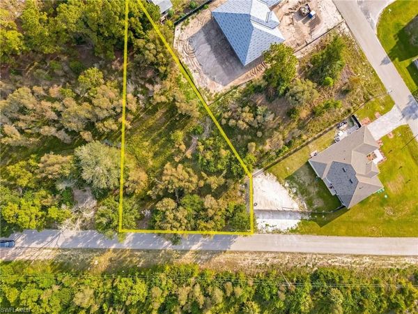 3224 Ruth LN , LEHIGH ACRES, FL 33976