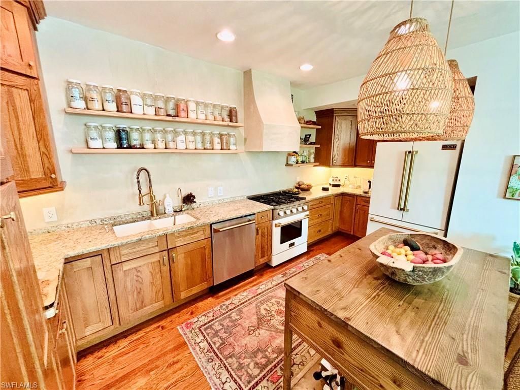 1717 Sunset Pl , Fort Myers, FL 33901 Photo