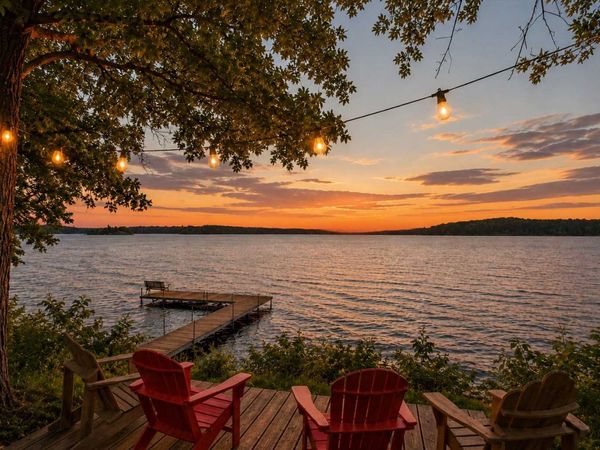 N14382 Island View Road , Minong, WI 54859