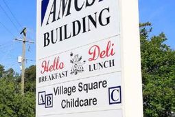 2409 Mall Drive  photo 4
