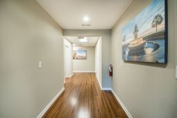 800 Johnnie Dodds Boulevard  photo 4