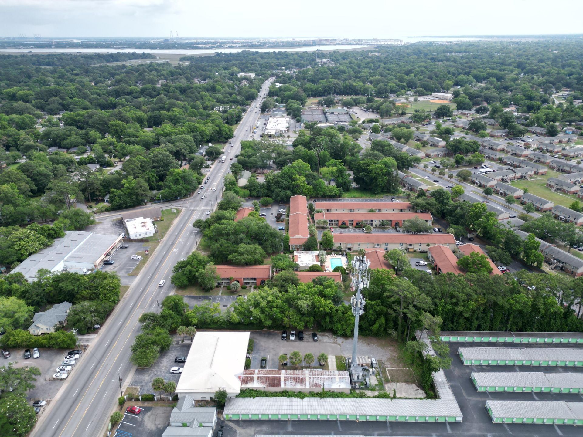 1525 Ashley River Road  Photo 5