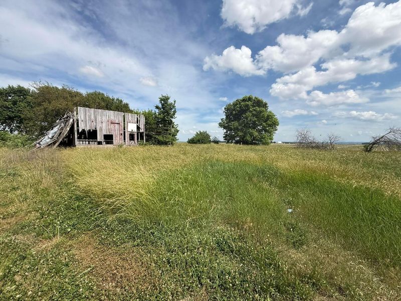 498 Junk Road , Clarksburg, OH 43115 Photo 10