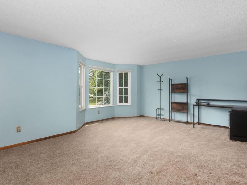 673 Groton Place , Columbus, OH 43213 Photo 4