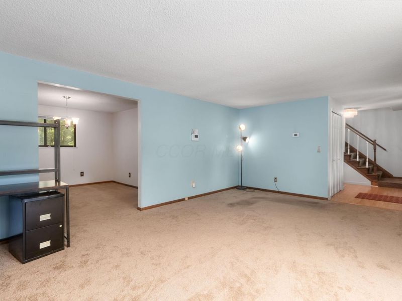 673 Groton Place , Columbus, OH 43213 Photo 6
