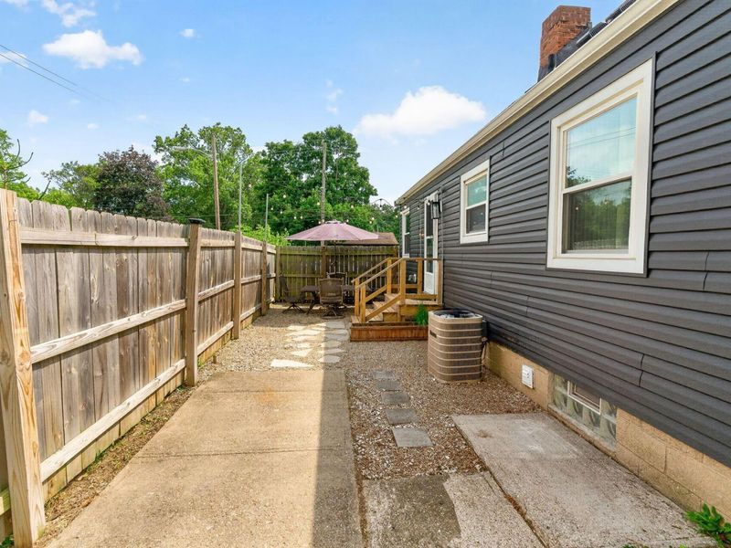 1286 Northridge Road , Columbus, OH 43224 Photo 21
