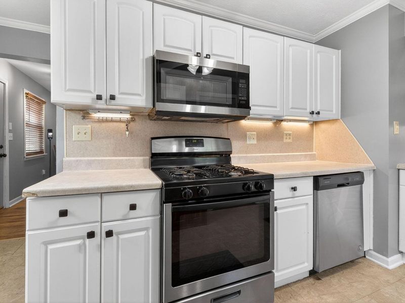 1286 Northridge Road , Columbus, OH 43224 Photo 32