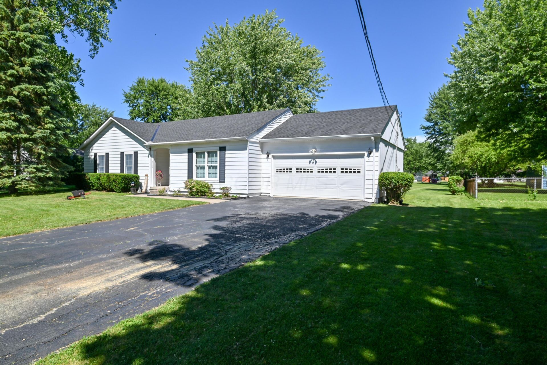 3000 Craven Drive , Marion, OH 43302 Main Photo