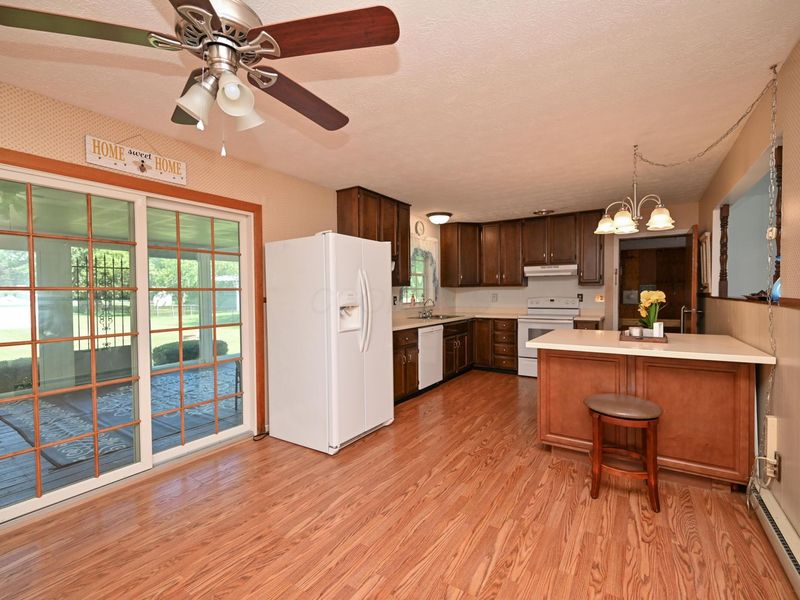 3000 Craven Drive , Marion, OH 43302 Photo 10
