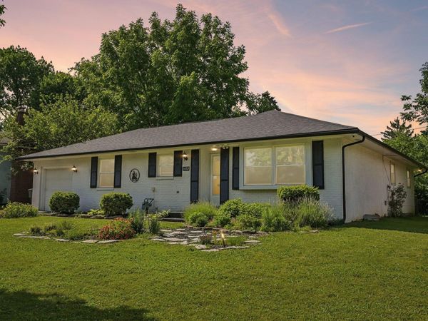 1479 Cottonwood Drive , Columbus, OH 43229
