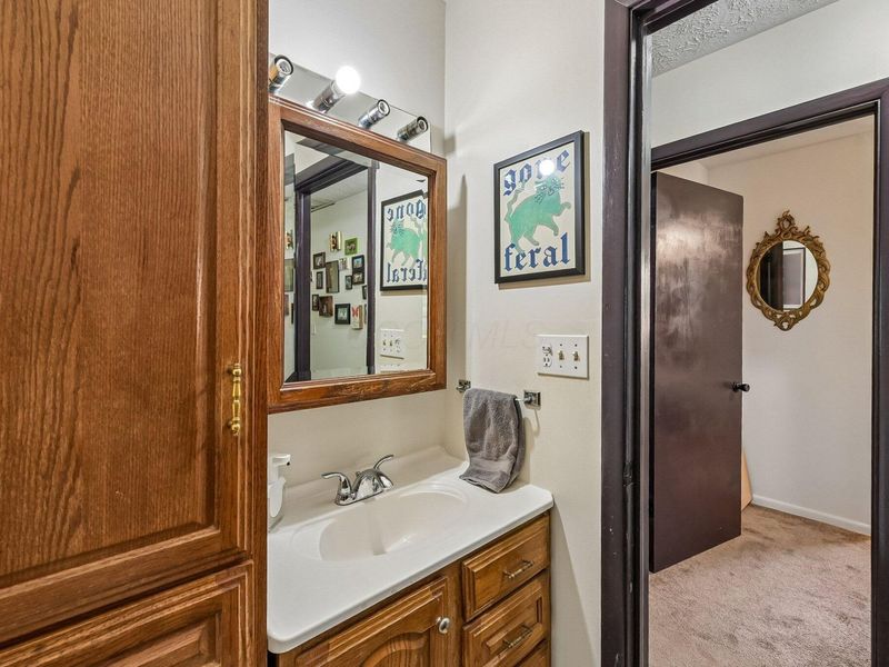 1479 Cottonwood Drive, Columbus, OH 43229 Photo 31