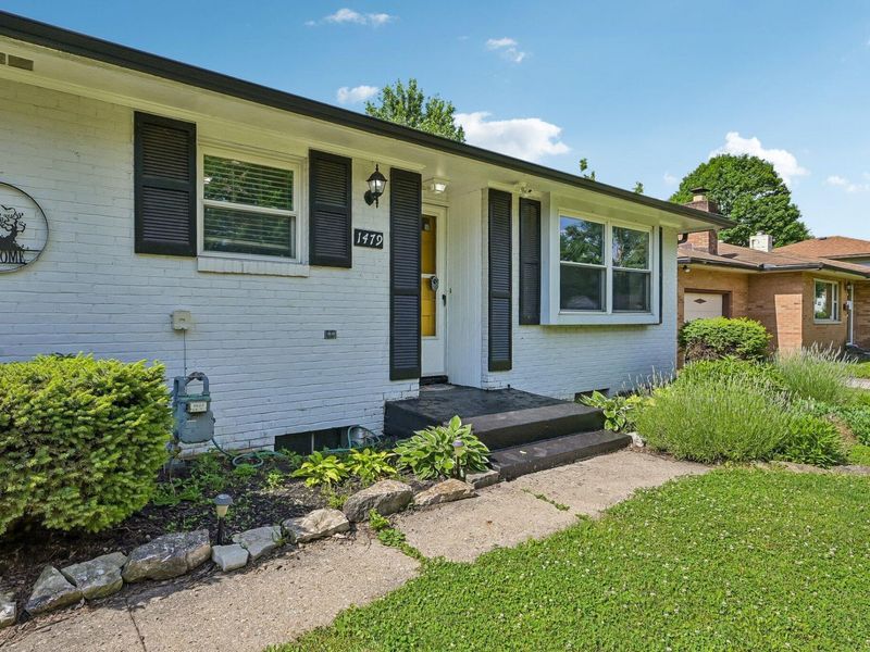 1479 Cottonwood Drive, Columbus, OH 43229 Photo 4