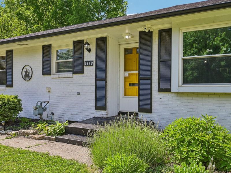 1479 Cottonwood Drive, Columbus, OH 43229 Photo 6