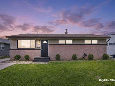 4155 Dixie Court , Columbus, OH 43228