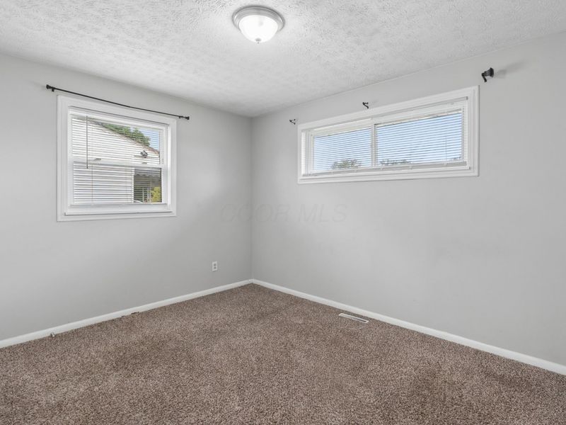 4155 Dixie Court , Columbus, OH 43228 Photo 15