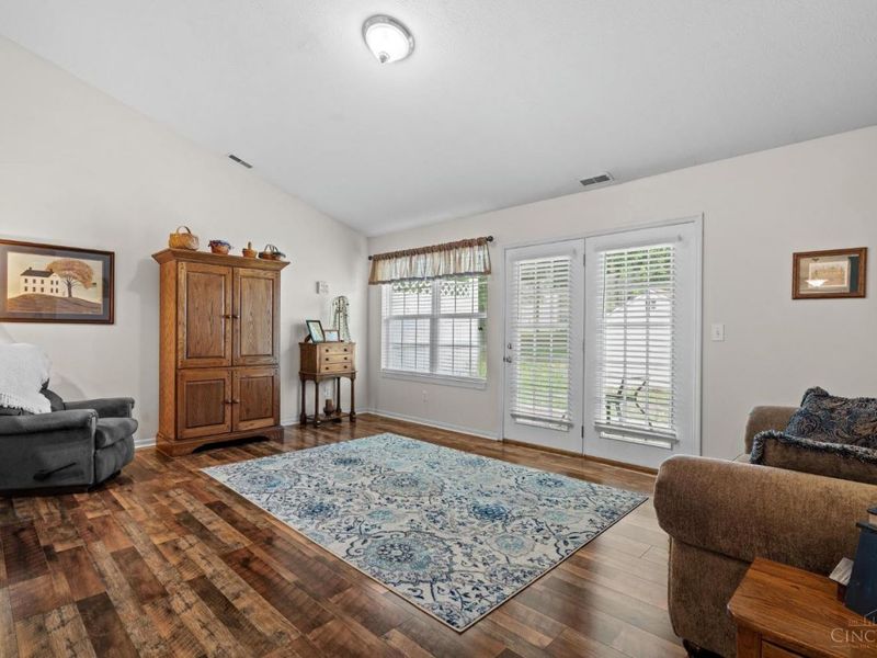 1818 Kenway Place, Middletown, OH 45044 Photo 4