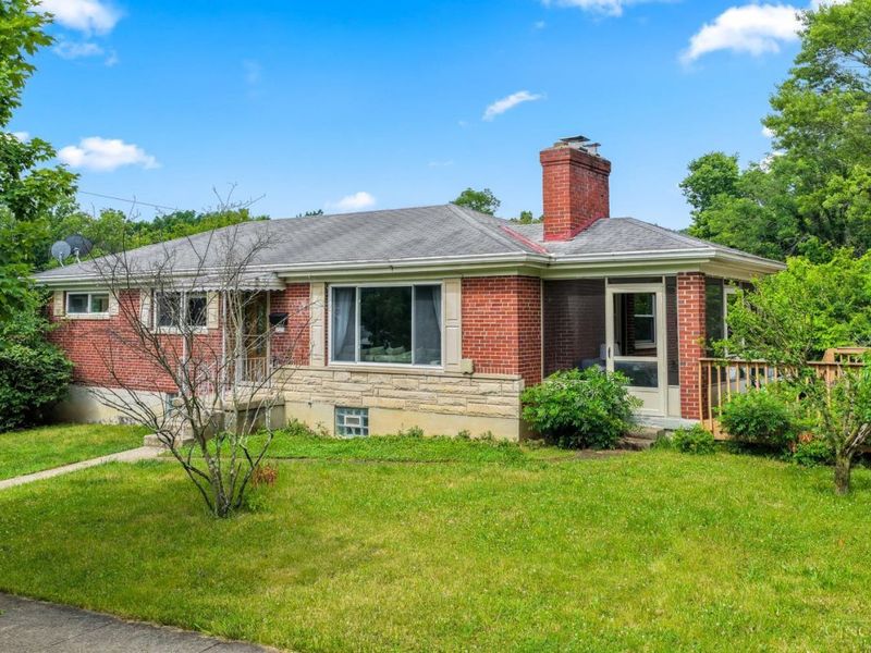 491 Lobob Court, Delhi Twp, OH 45205 Photo 2